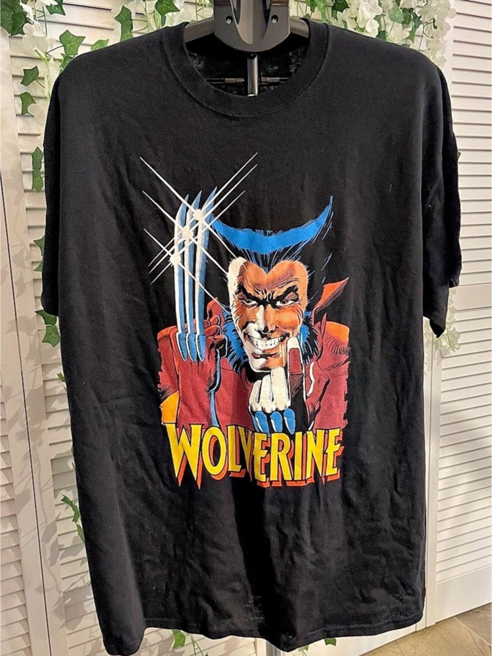 NWOT Marvel Wolverine Graphic T-Shirt Black